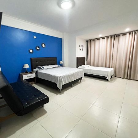 Edificio Las Palmas 3100 Санта-Крус-де-ла-Сьєрра Екстер'єр фото