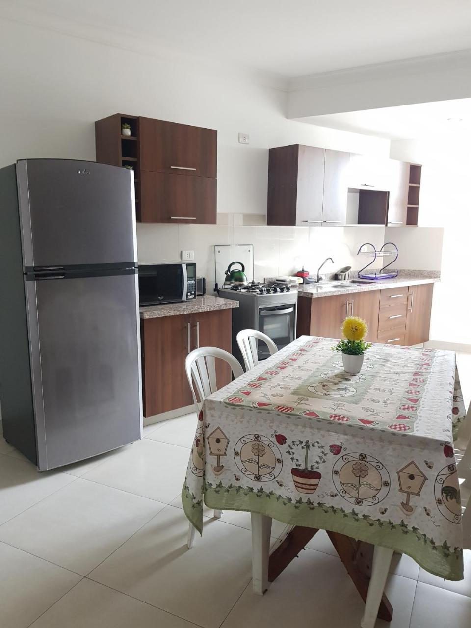 Edificio Las Palmas 3100 Санта-Крус-де-ла-Сьєрра Екстер'єр фото